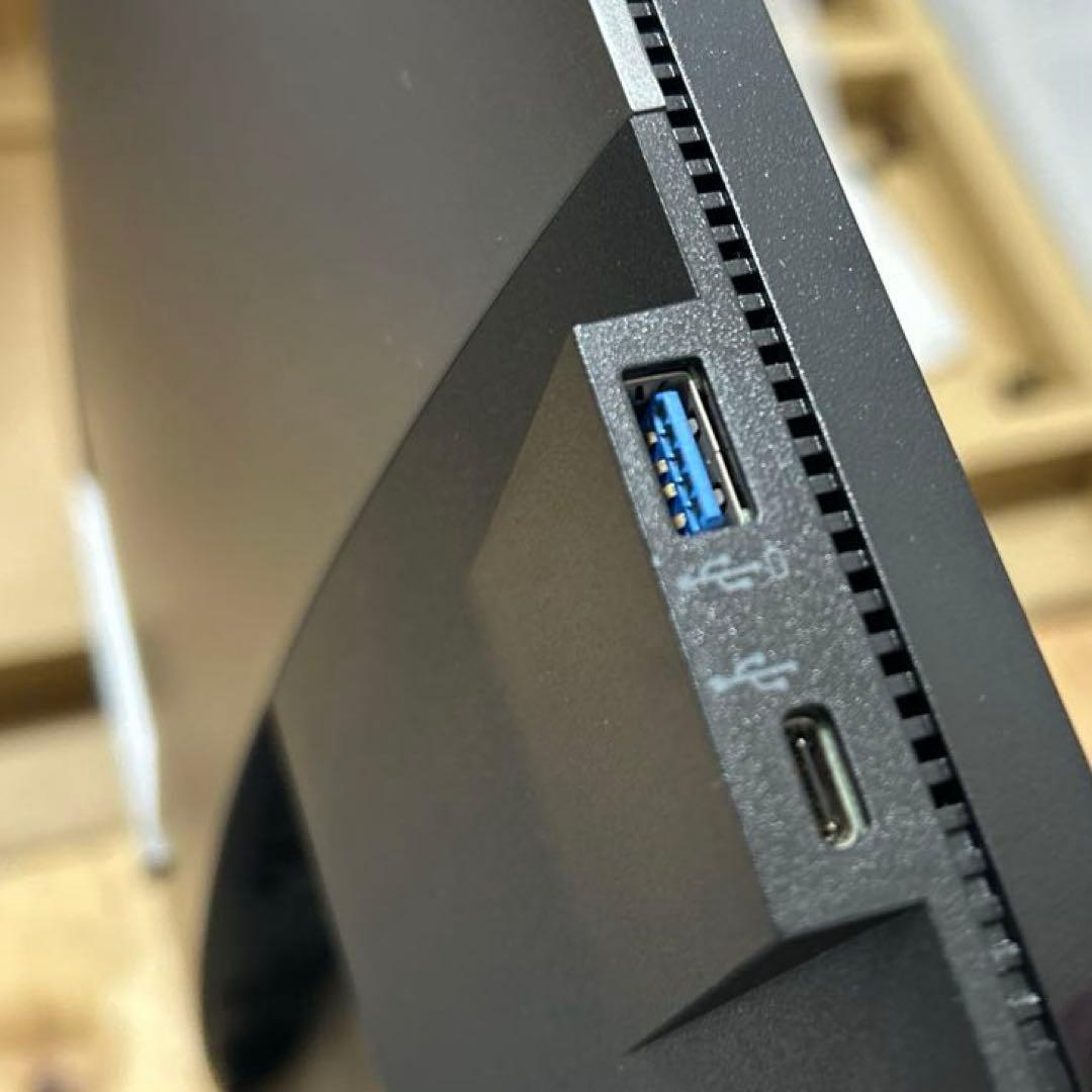 Dell U2720QM 27インチ 4K USB-Cモニター