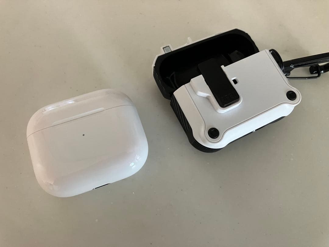 Apple AirPods 第三世代