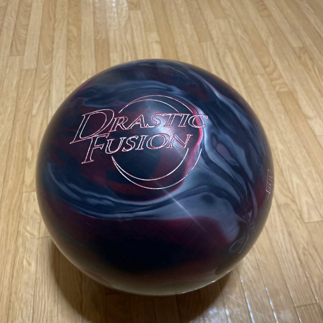 ドラスティックフュージョン　ハイブリッド　１５ポンド２オンス エボナイト社