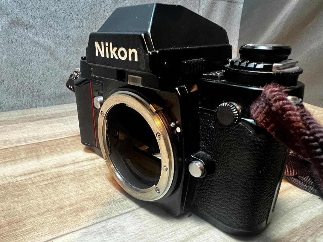 d*9様 Nikon 名機 フィルム一眼 F3 / Micro-NIKKOR 5