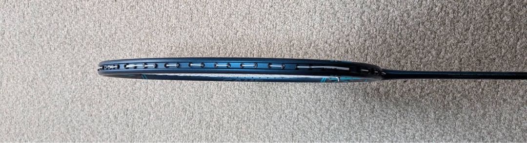 ヨネックスナノフレア800ゲーム4UG5 ケース付きガット張り済グリップ装着済