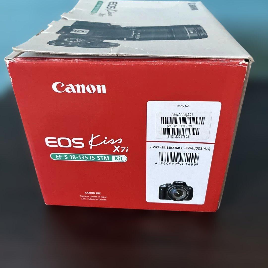 Canon EOS Kiss X7i 18-135 IS レンズキット 元箱付