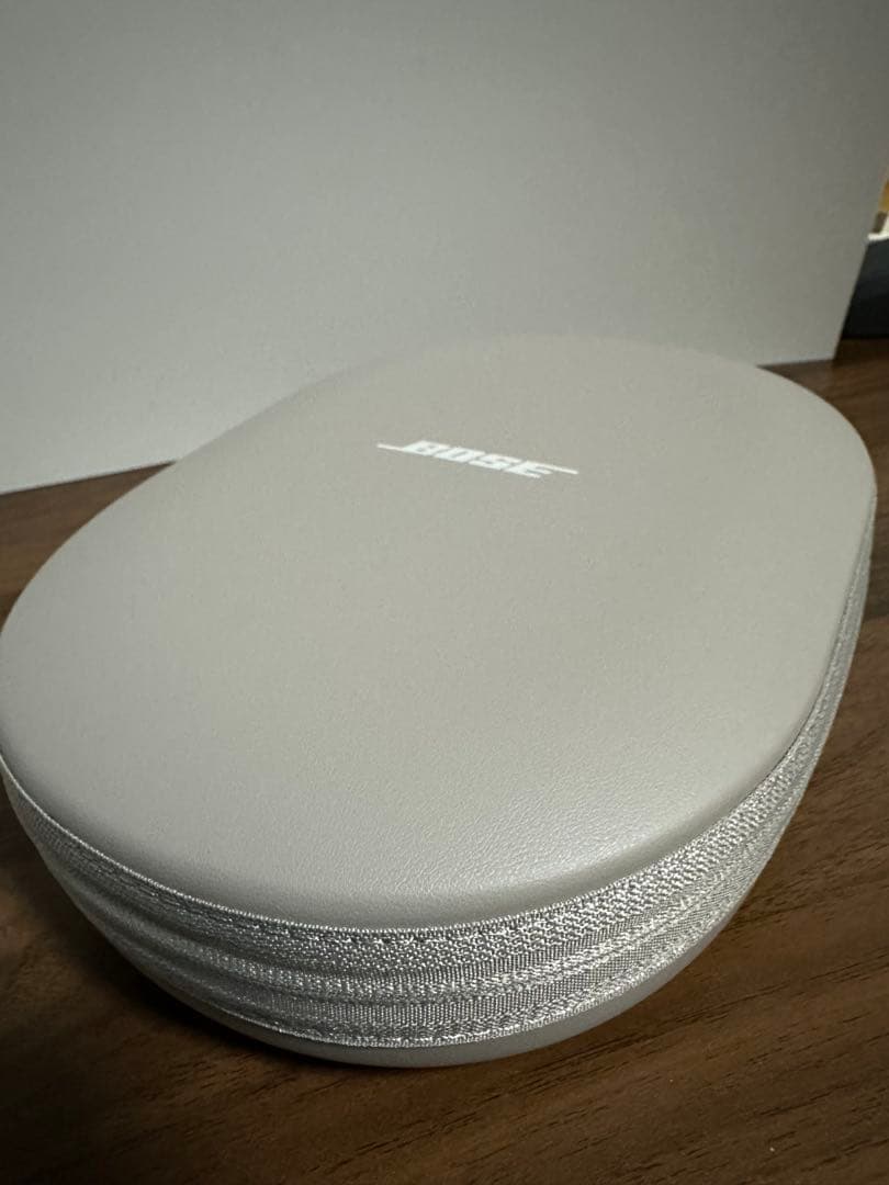 BOSE QUIETCOMFORT ULTRA サンドベージュ　価格交渉OK