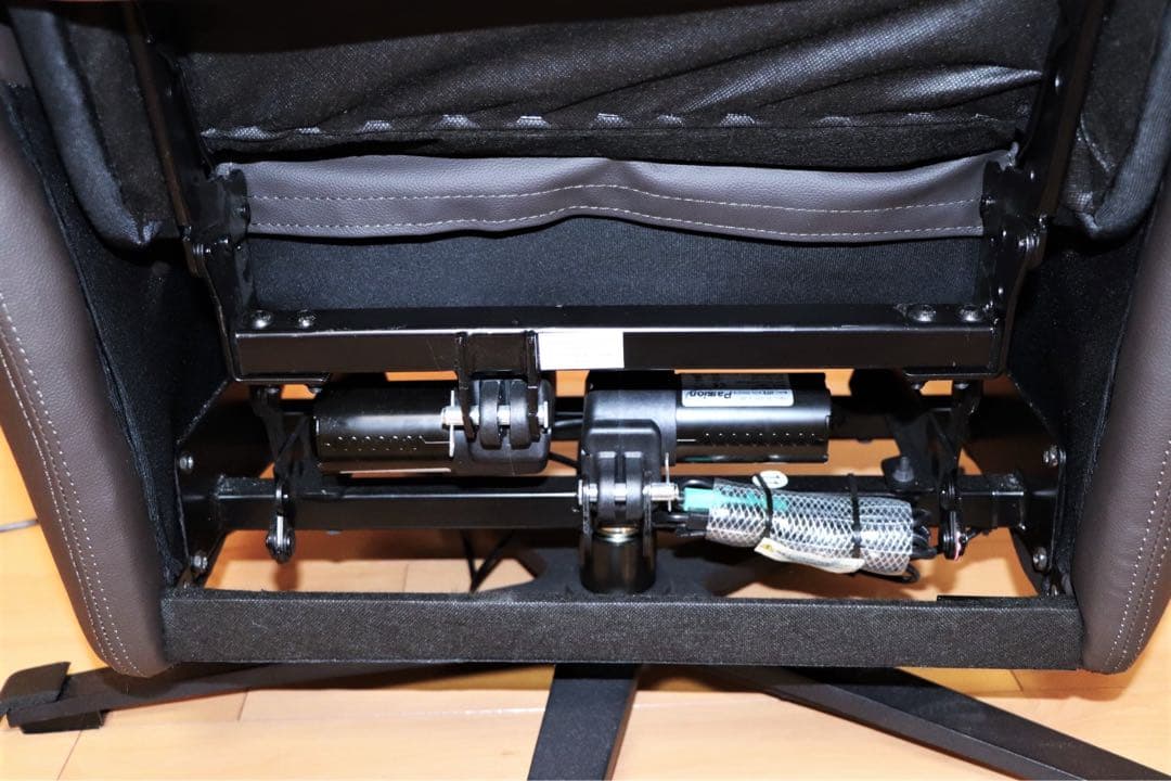 ニトリ 電動リクライニングチェア　1人掛け