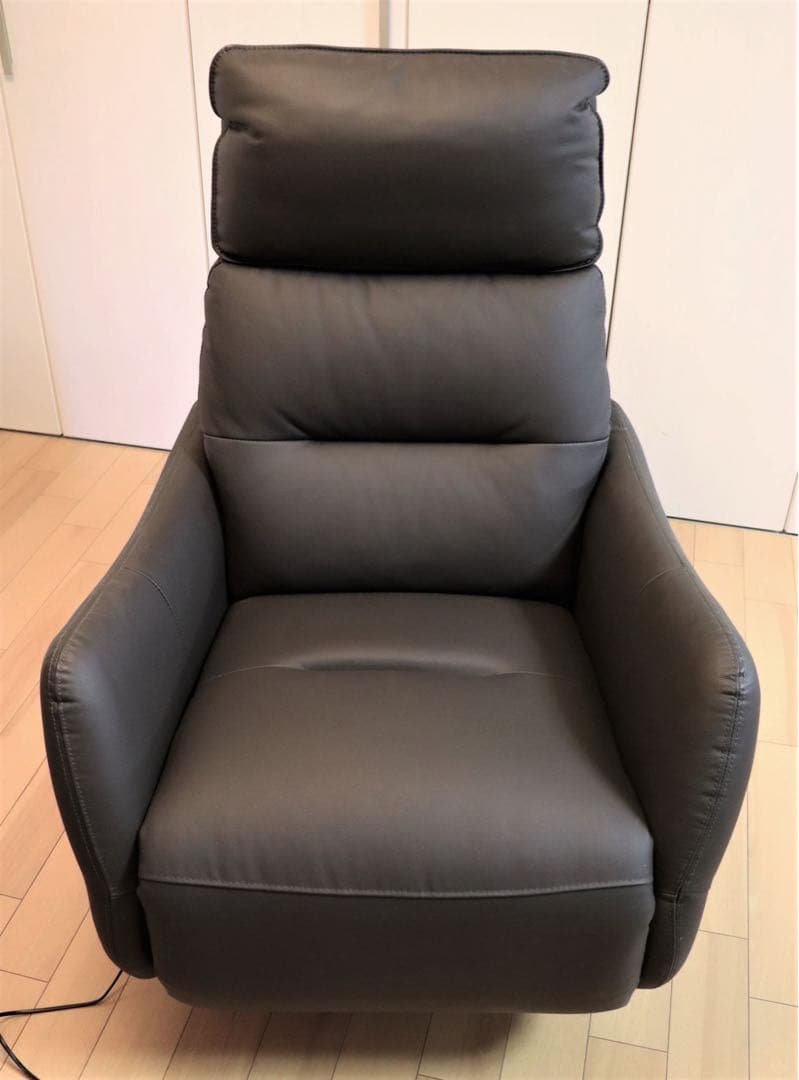 ニトリ 電動リクライニングチェア　1人掛け