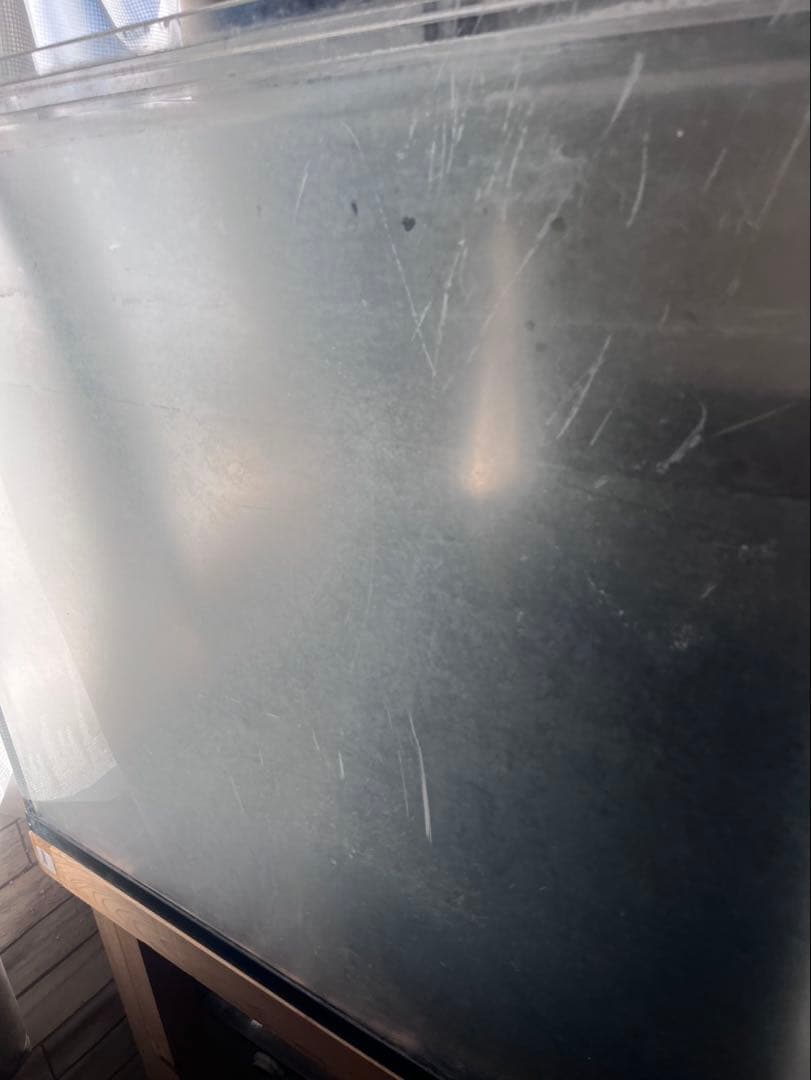 大型アクリル水槽 横幅200cm縦75 奥行100 自宅まで引取り可能な方限定