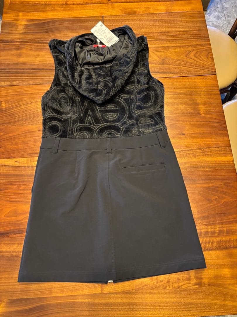 お値下げ　新品　New Balance Golf ロングベスト　サイズ1