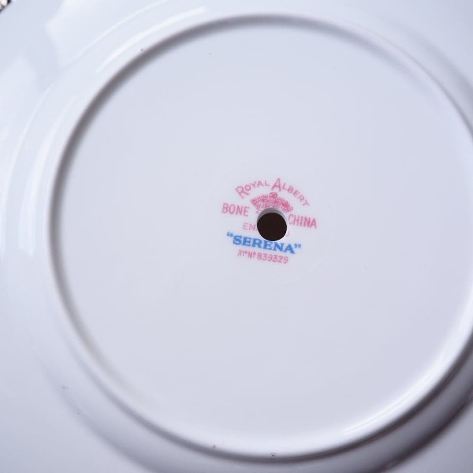 ロイヤルアルバート　セレナ　スリーティアーズ　スタンド　F4