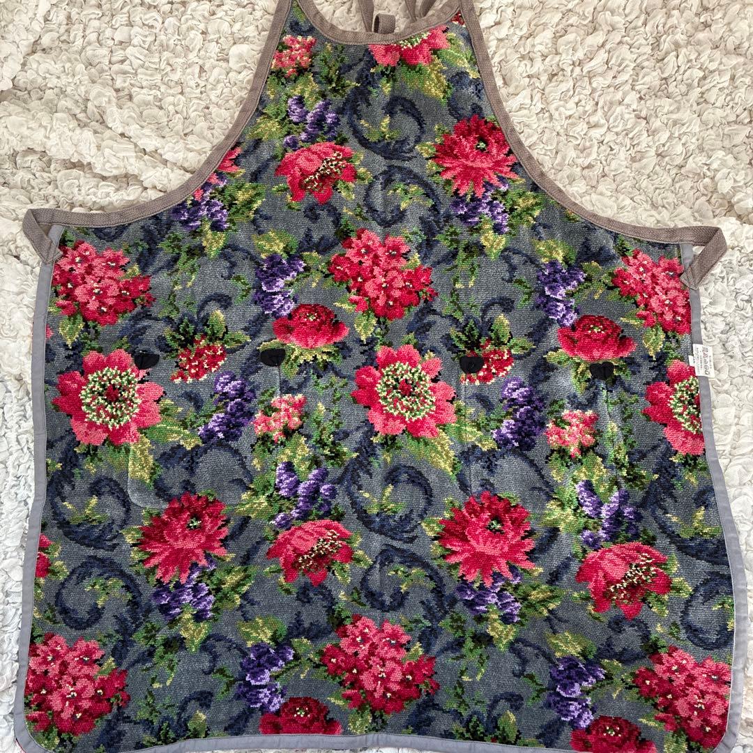 フェイラー　花柄エプロン