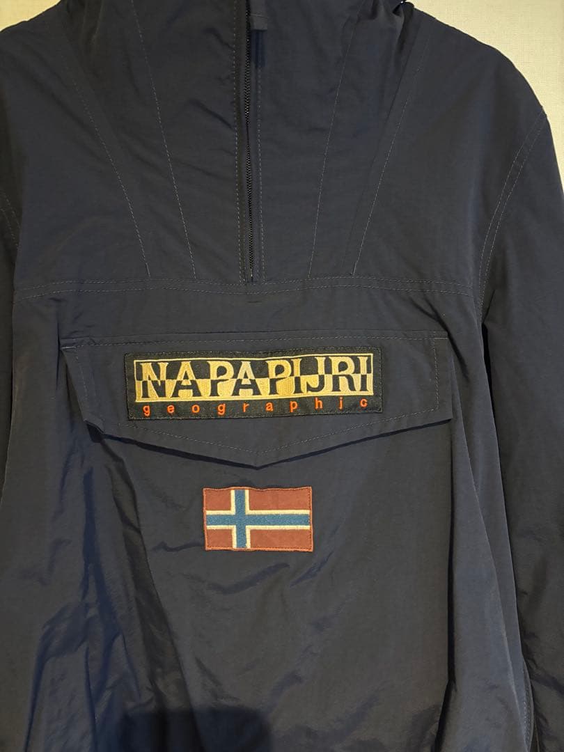 NAPAPIJRI ネイビー ナイロンジャケット　ハーフジップ