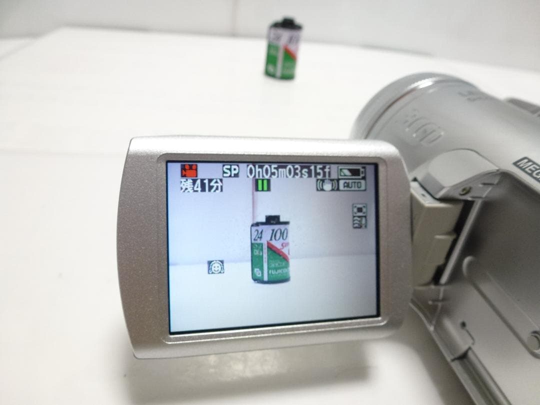 大人気　動作品　Mini DV　パナソニックビデオカメラ　NV-GS250