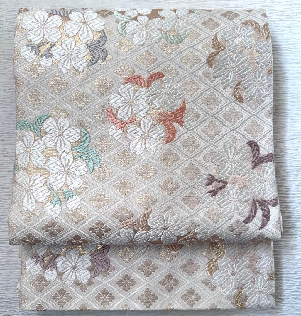 皇室御用 御御帯 山口美術織物 山口弘躬監修 松皮地桜花文袋帯 桐箱 証紙あり