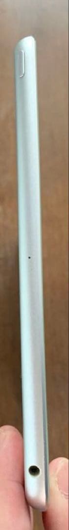 ☆週末限定値下げ☆画面汚れあり☆iPad6 第6世代 128G WIFIモデル☆