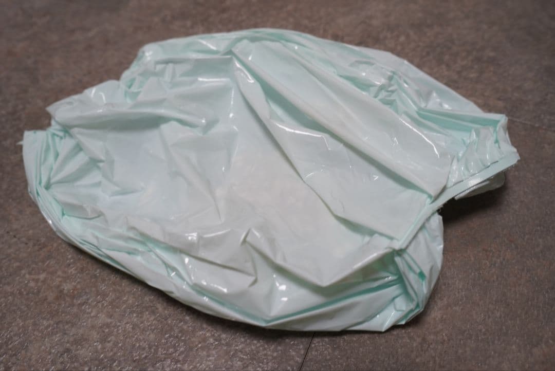 ラップポン・ブリオ 電動ラップ式トイレ