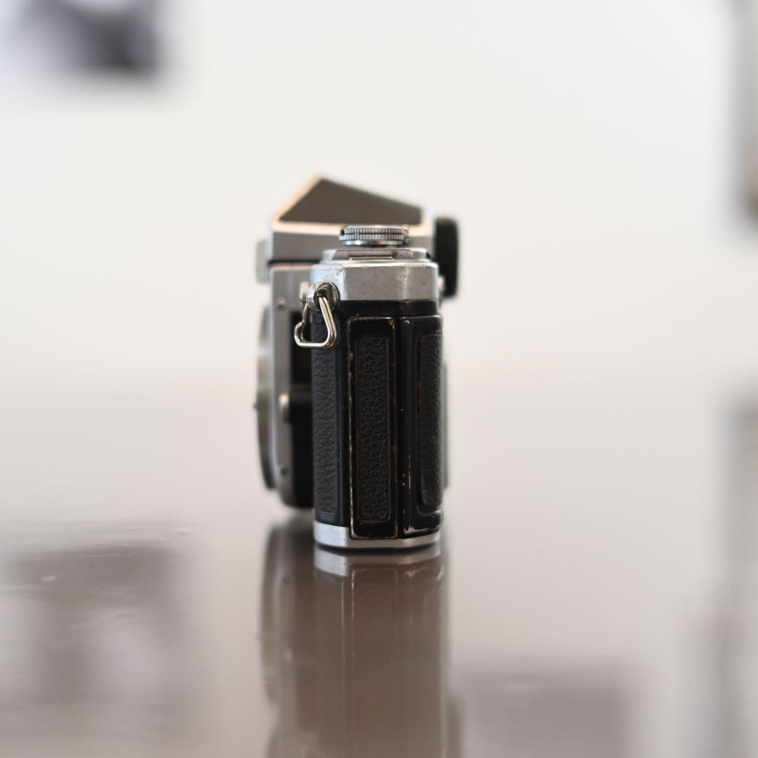 Nikon F2 アイレベル　フラッグシップフィルム一眼レフ