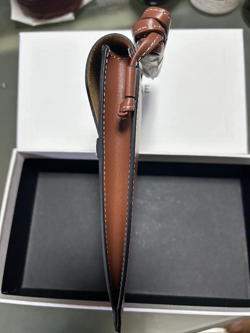 鴎*様 CELINE スマホショルダーバッグ ブラウン サングラス ケース ポー