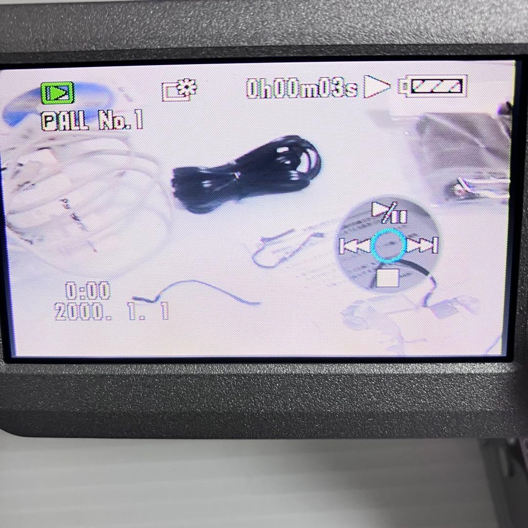 箱付き Panasonic ビデオカメラ SDR-S200