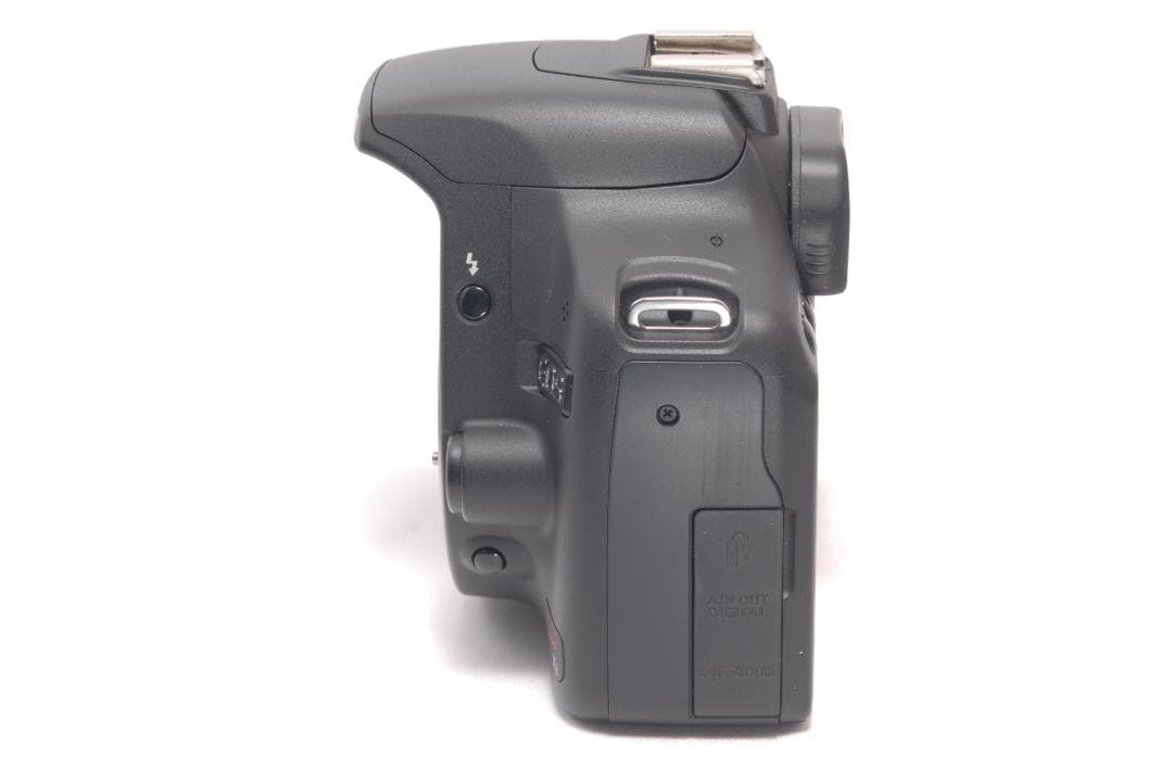 ⭐️カメラデビューにも⭐️Canon Kiss X3 キャノン　デジタル一眼