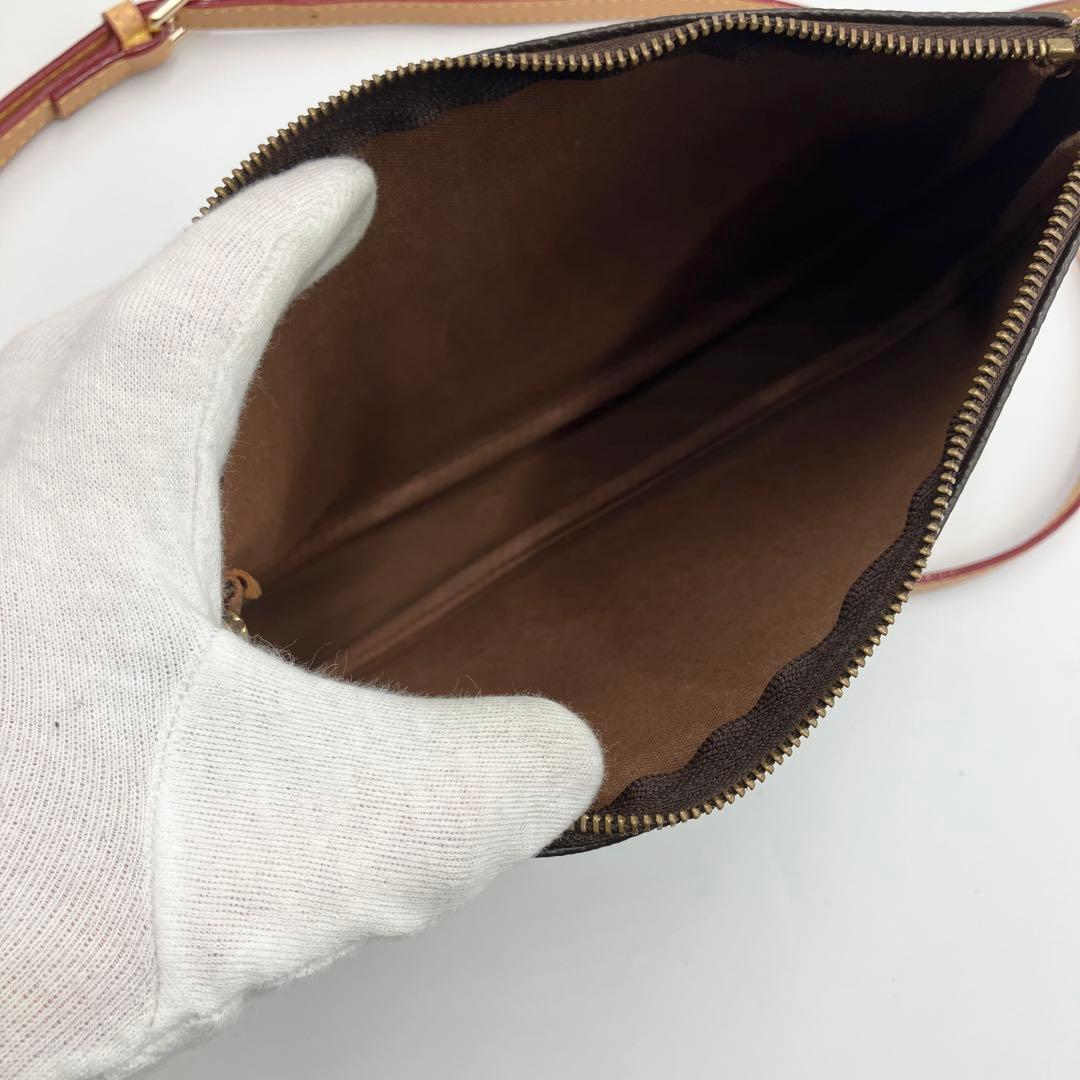 美品✨ルイヴィトン　モノグラム　ポシェットアクセソワール CA0090