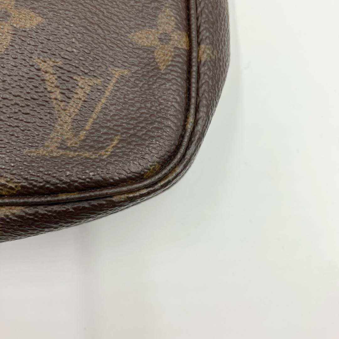 美品✨ルイヴィトン　モノグラム　ポシェットアクセソワール CA0090