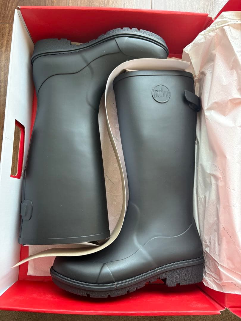 fitflop（フィットフロップ）ブーツ