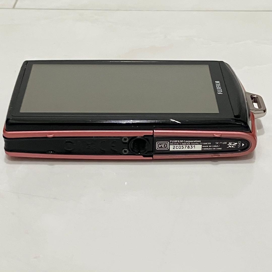 FUJIFILM フジフィルム FinePix Z1100EXR ピンクデジカメ