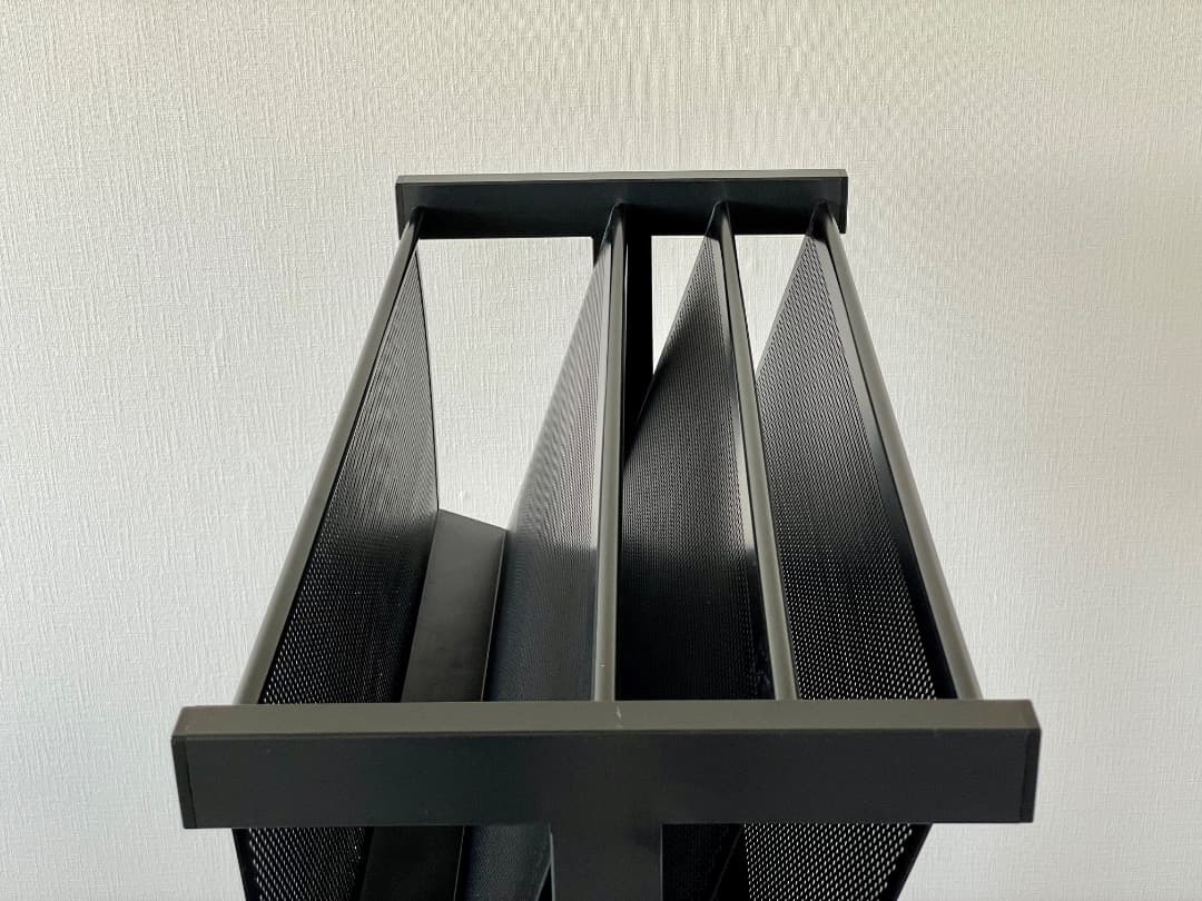 KOKUYO ブラック メッシュ雑誌ラック キャスター付き