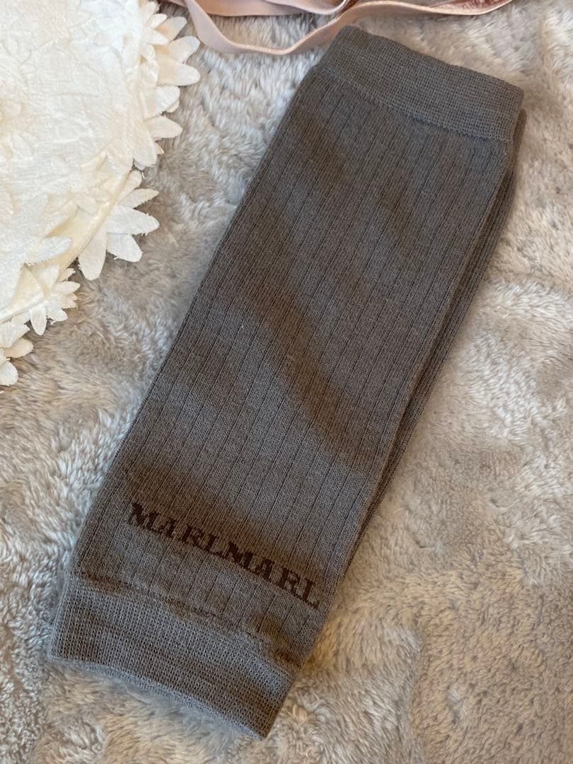 マールマール　ベビー服セット（ロンパース・カーディガン）