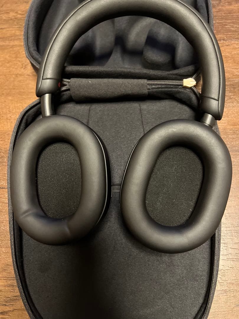 sony WH1000XM5 ヘッドホン　ブラック