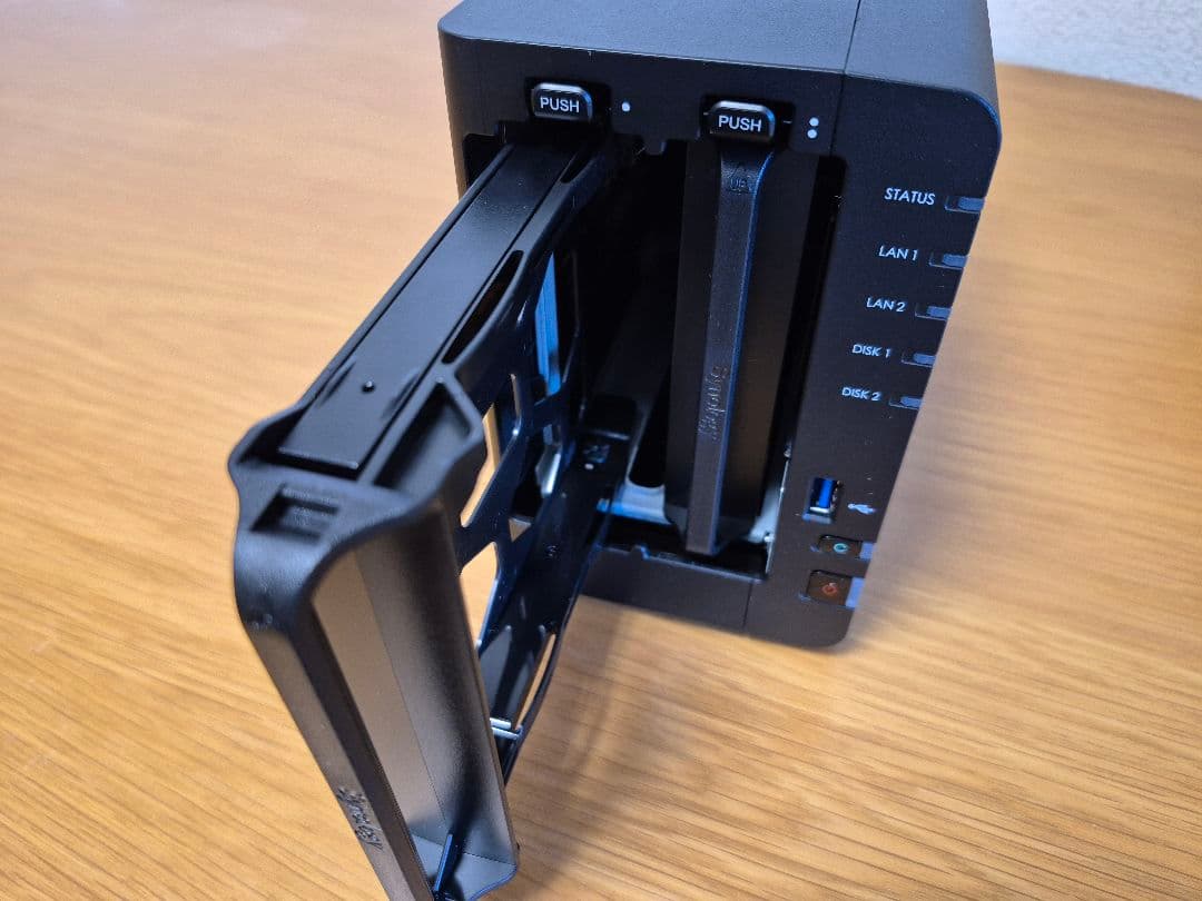 Synology DS225+ NAS 【ほぼ新品　付属品完備 】