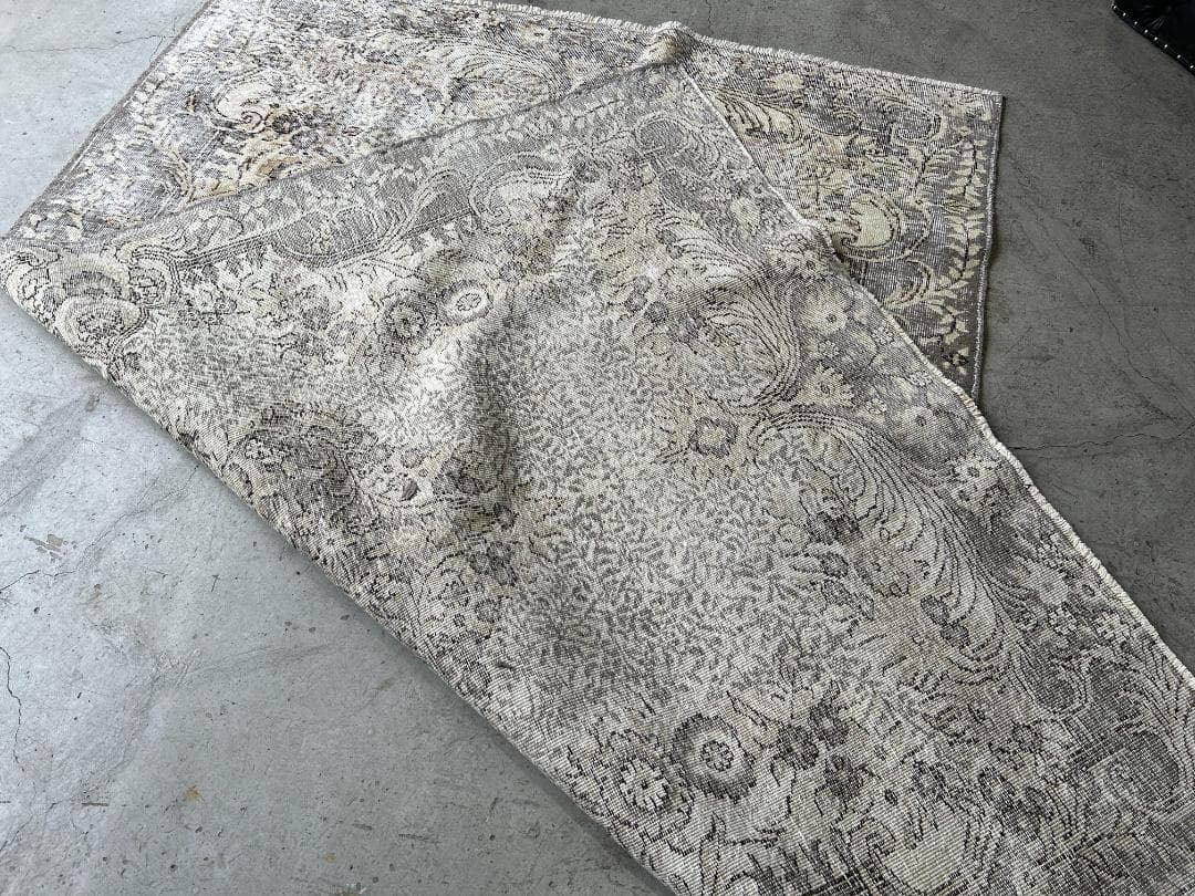 【Vintage rug】オーバーダイ｜194 x 279 cm｜トルコラグ