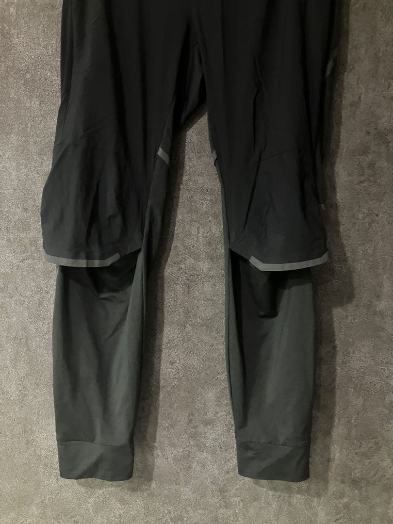 オン On ランニングパンツ Running Pants Black Mサイズ