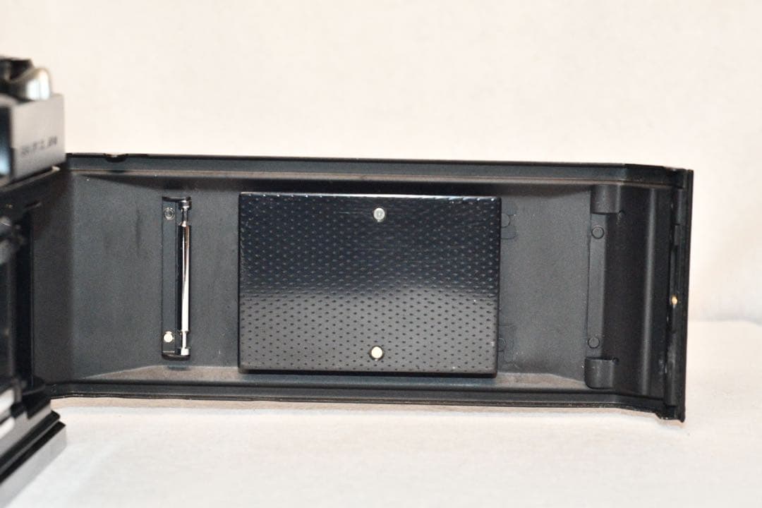 お値引き中 《動作品》pentax sp + 標準レンズ付きフィルムa296