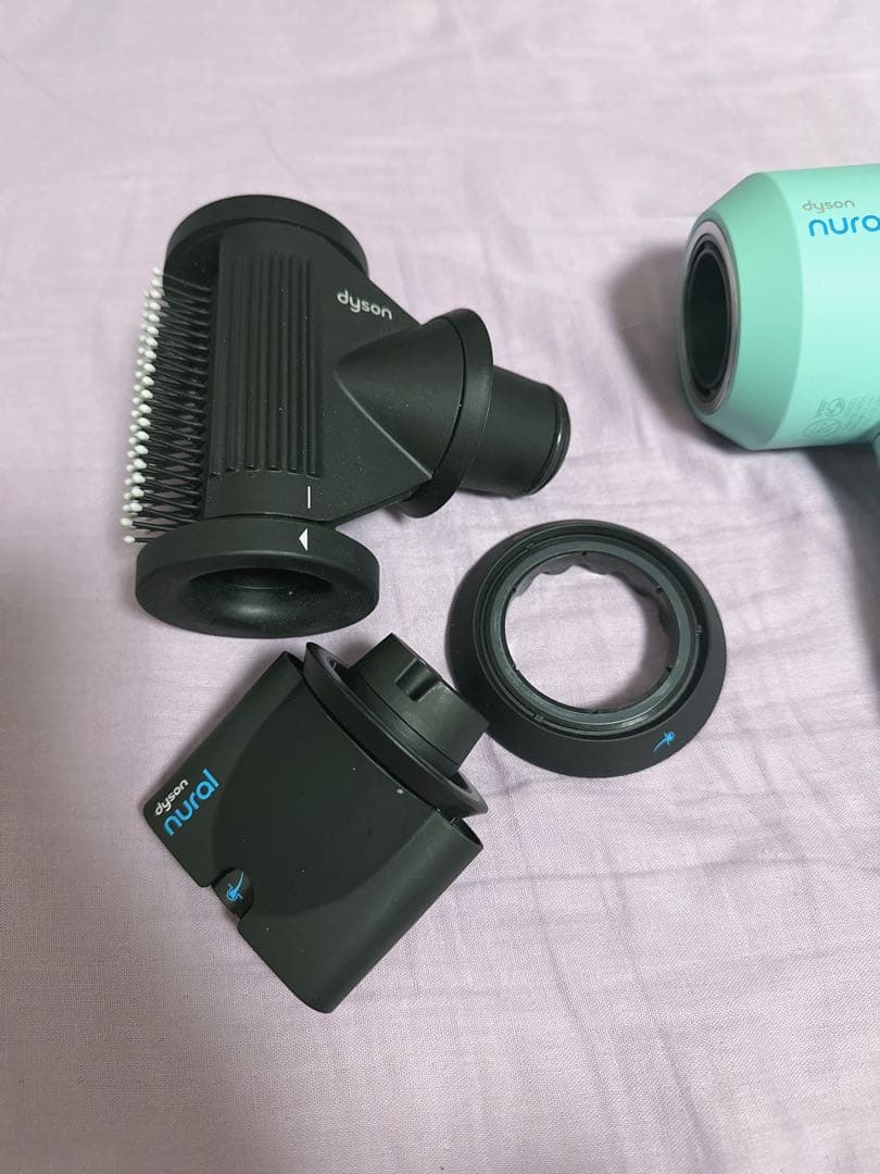 ダイソン HD16 Supersonic Nural Shineドライヤー