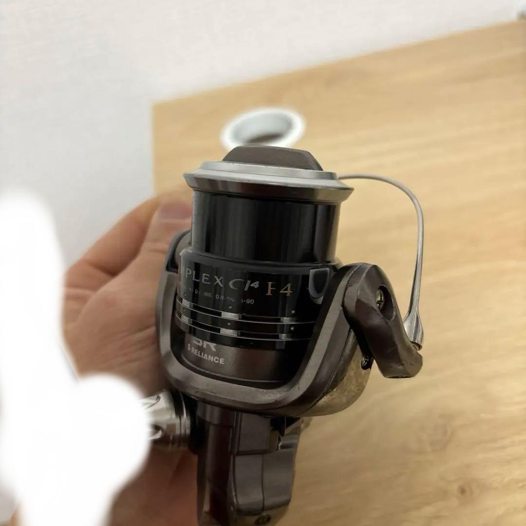 シマノ10コンプレックスCI4 2500HGS F4 ゴメクサスダブルハンドル