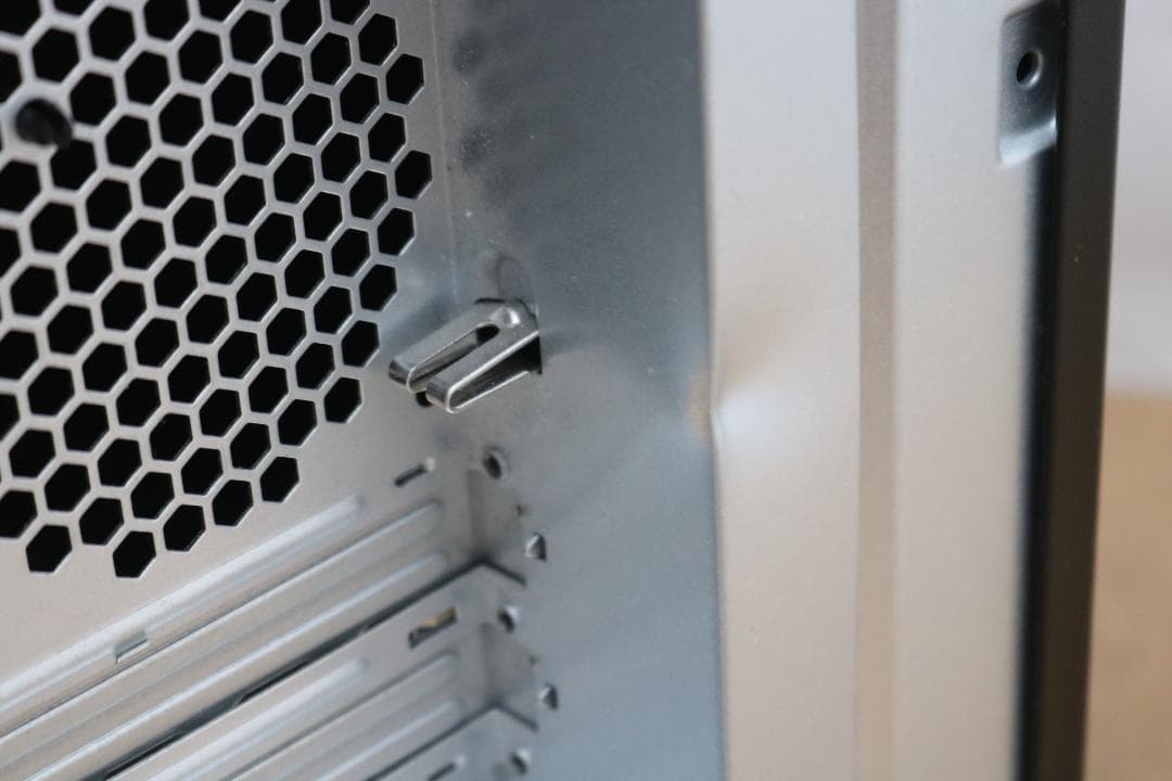 Fujitsu PRIMERGY TX1310 M3 サーバー