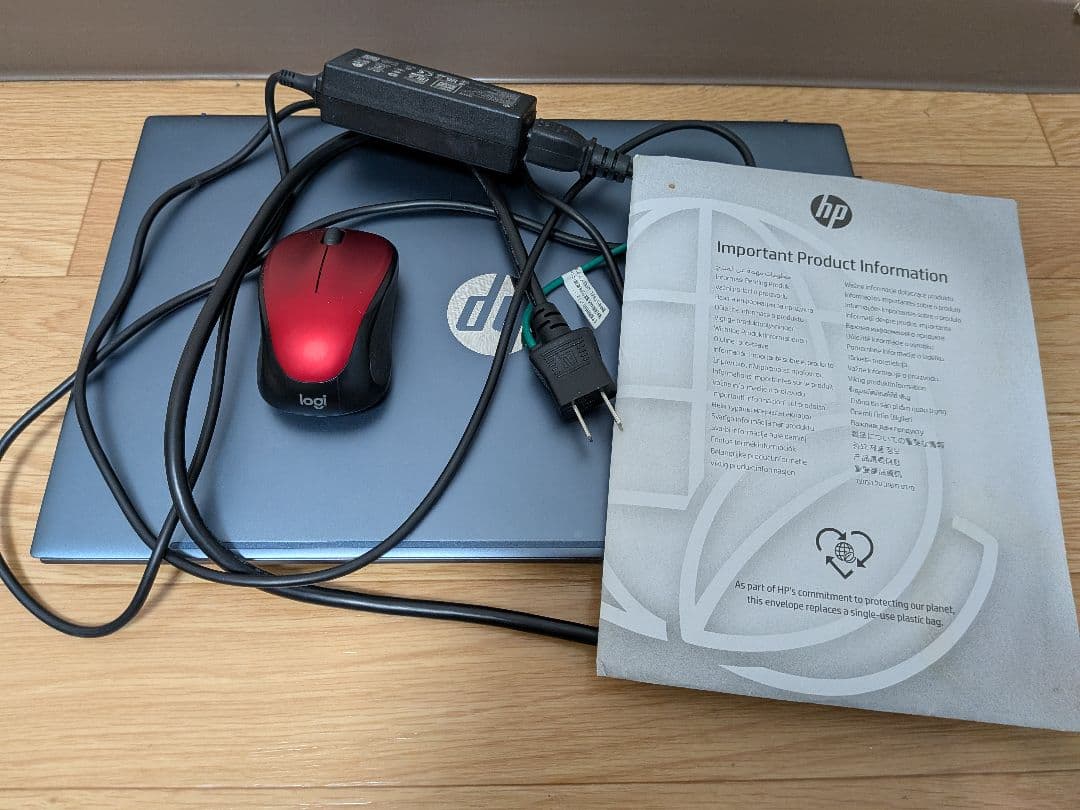 HP Pavilion 15 eh-1xxx Win11 15.6インチ　タッチ