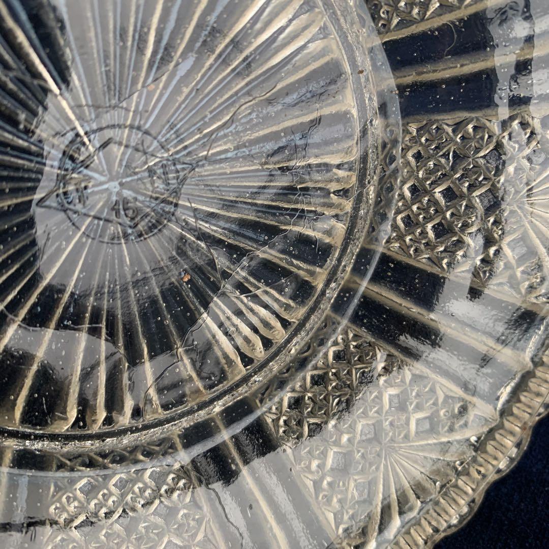 アンティークプレスガラス　プレート