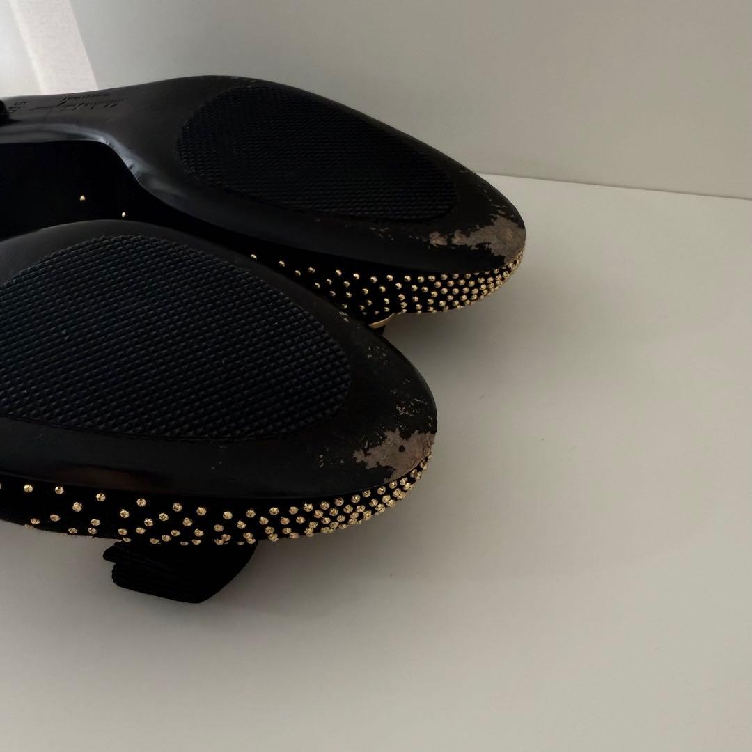 Ferragamo VARA スタッズ パンプス 22.5cm