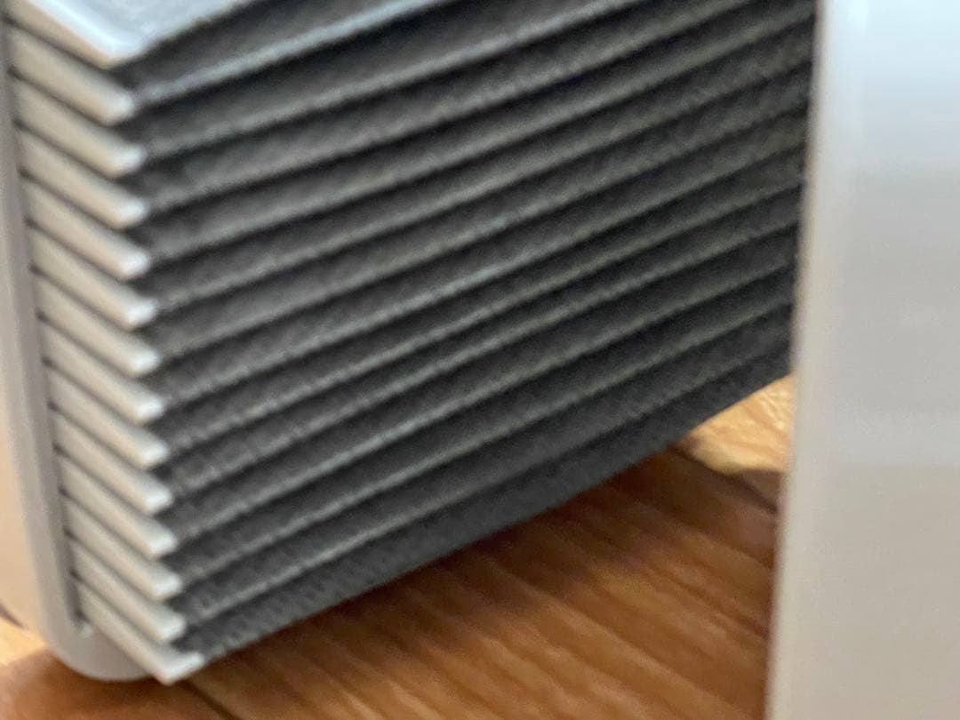 東芝TOSHIBA コンパクト多機能掃除機cafe用に買って数回のみ使用