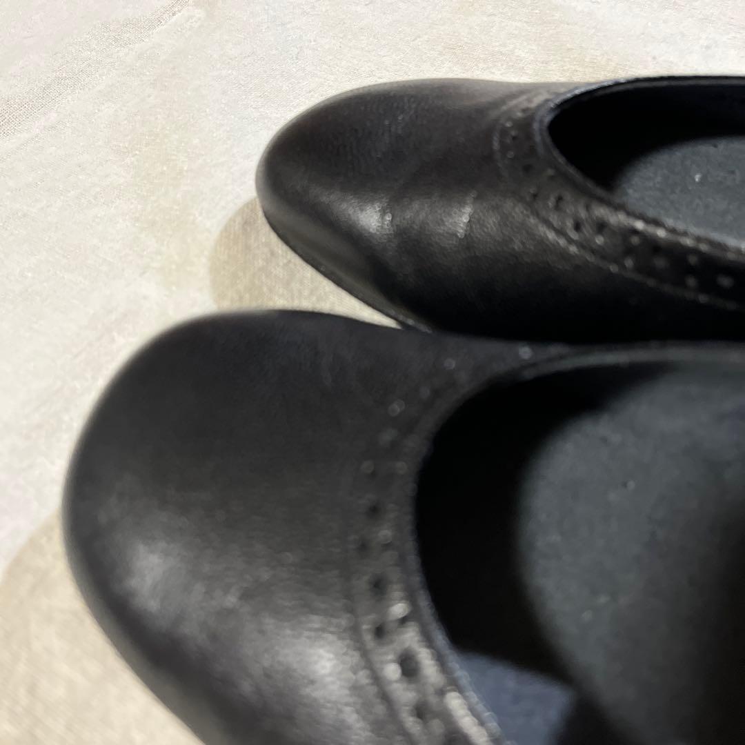 美品pedala ペダラ　フラットシューズ ストラップ付き23.5E アシックス