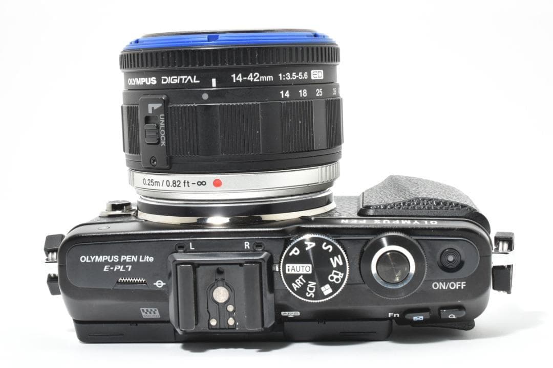 オリンパス　OLYMPUS PEN E-PL7 レンズキット 動作確認済品です