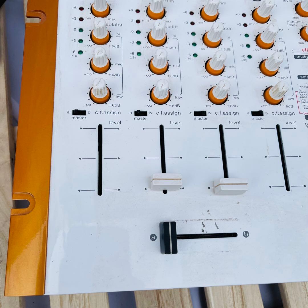 Vestax VMC-004 FX DJミキサー105