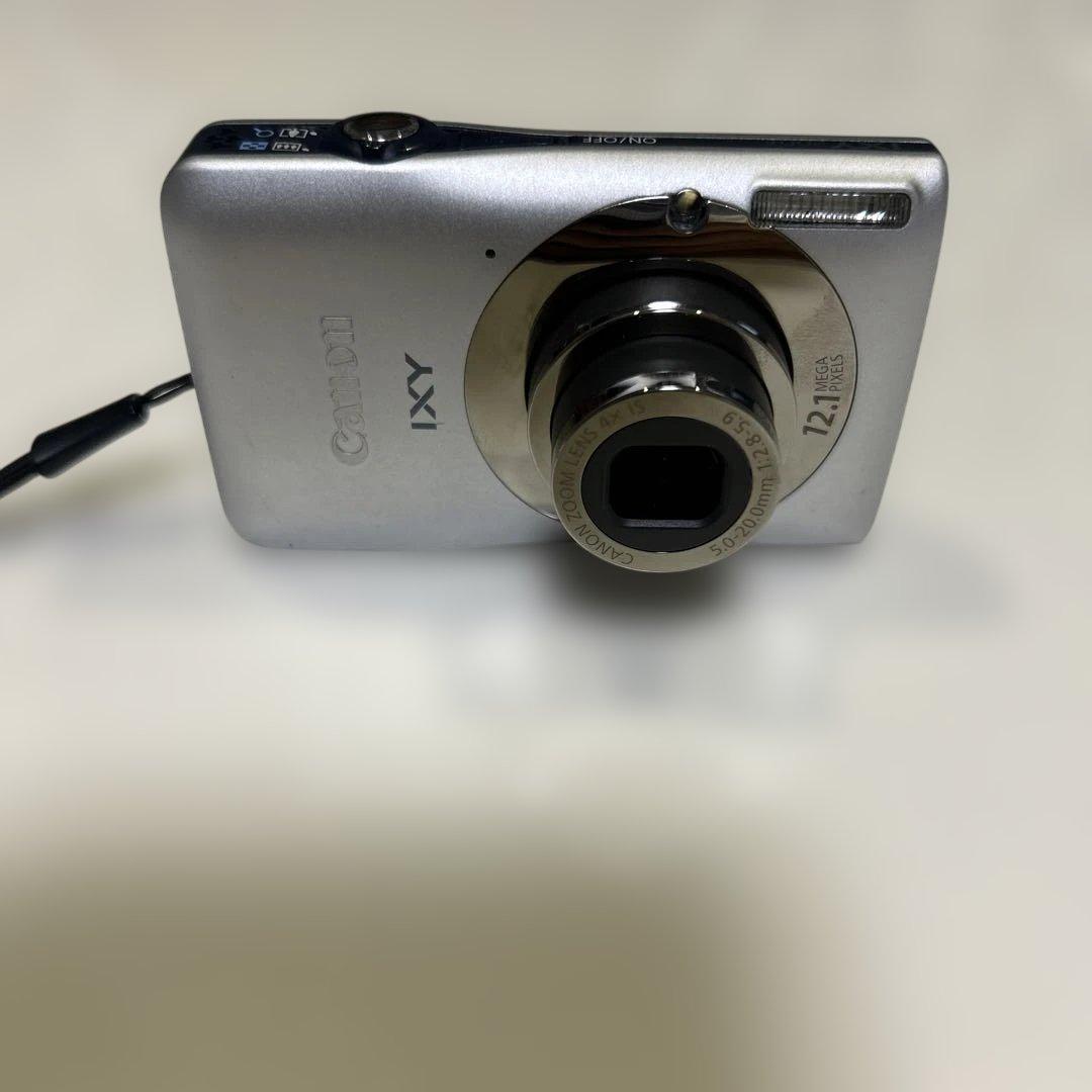 Canon IXY 200F シルバー コンパクトデジタルカメラ