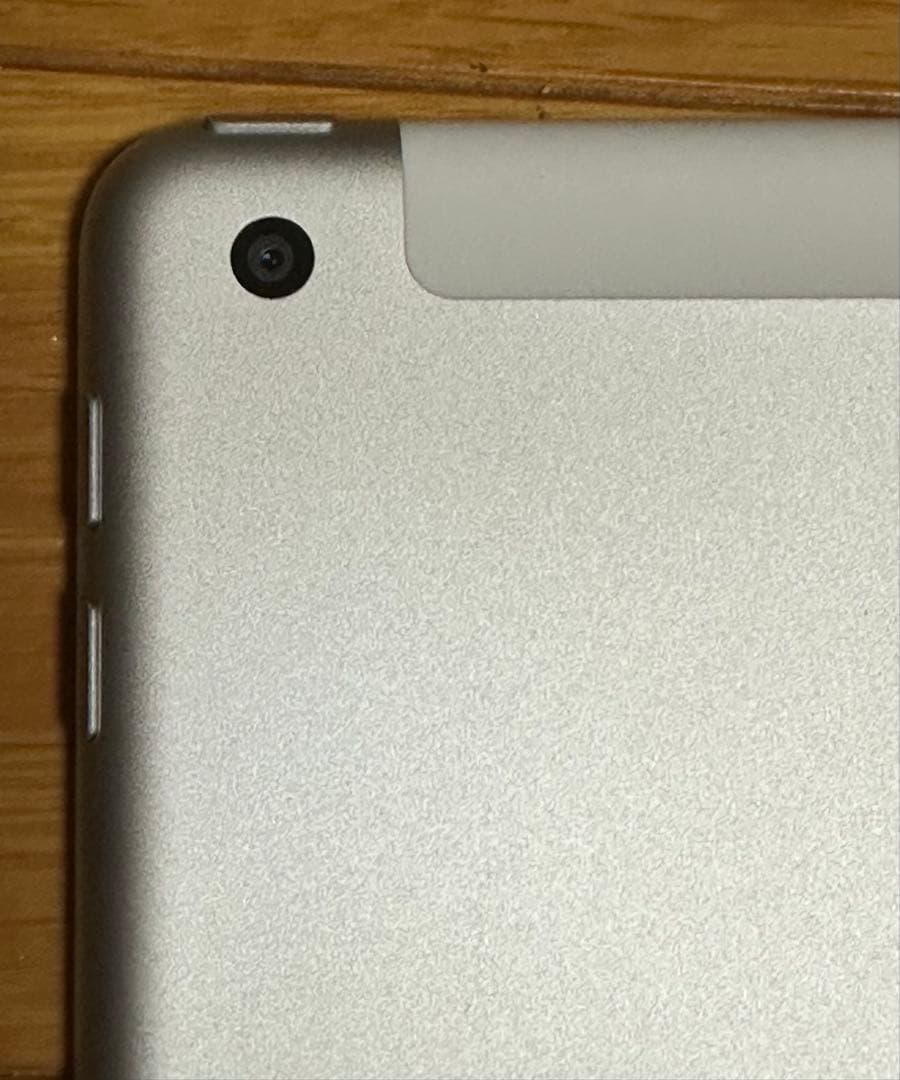 【整備済新品】Apple iPad (第6世代) 32GB シルバー A1954