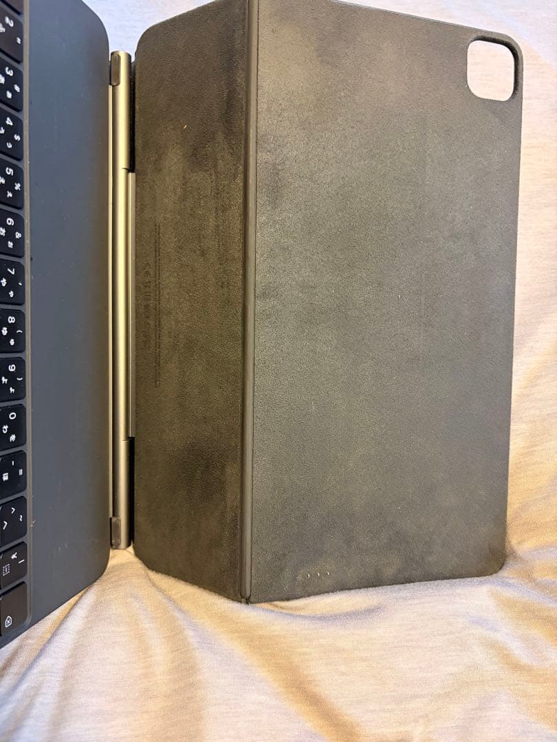 純正Magic Keyboard iPad Pro 12.9インチ用