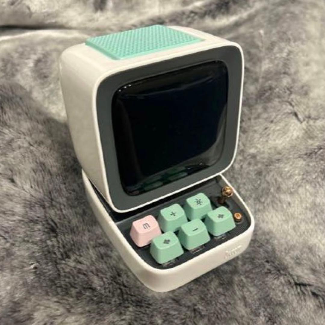 Divoom Ditoo Pro Bluetoothスピーカー 3.55インチ