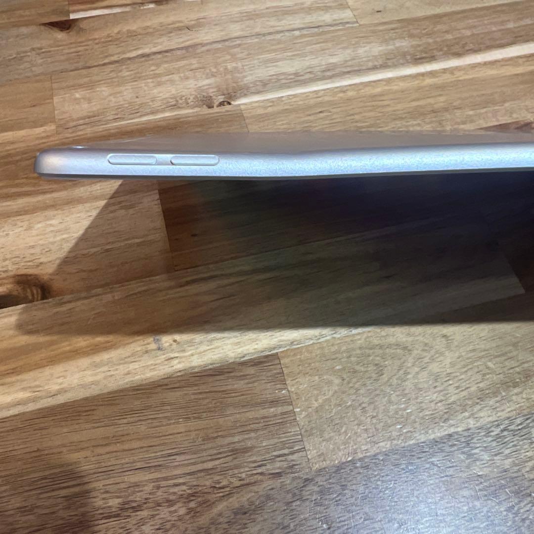 M864 SIMフリーiPad Air 3rd Gen 64GB