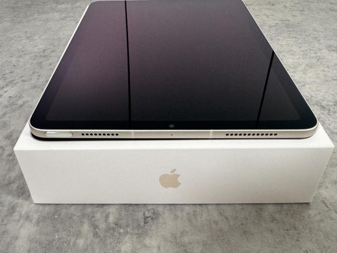 【美品】iPad Air (第5世代) Wi-fi ＋Cellular 64GB