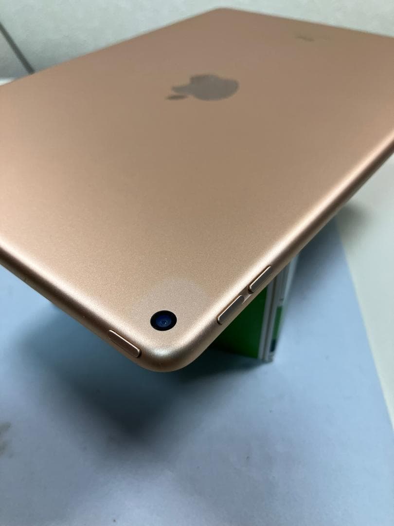 iPad air3 64GB ゴールド　WiFiモデル　中古品